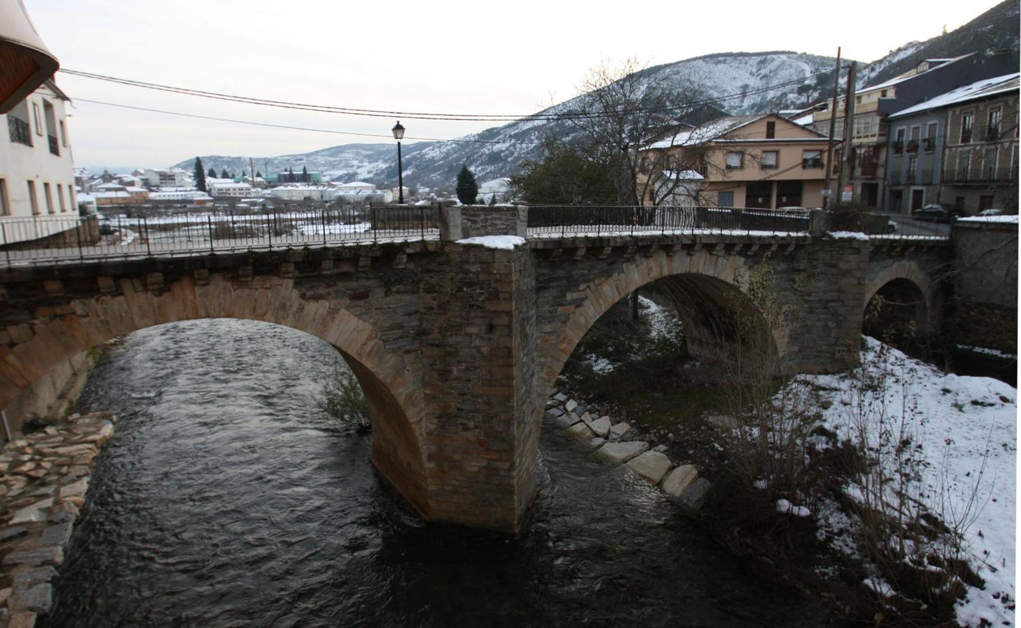 Hostal Restaurante Mendez Villafranca del Bierzo Kültér fotó